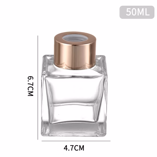 꽃 지팡이를 가진 장식적인 유리병 갈대 유포자 기름 보충물 크리스마스 향기